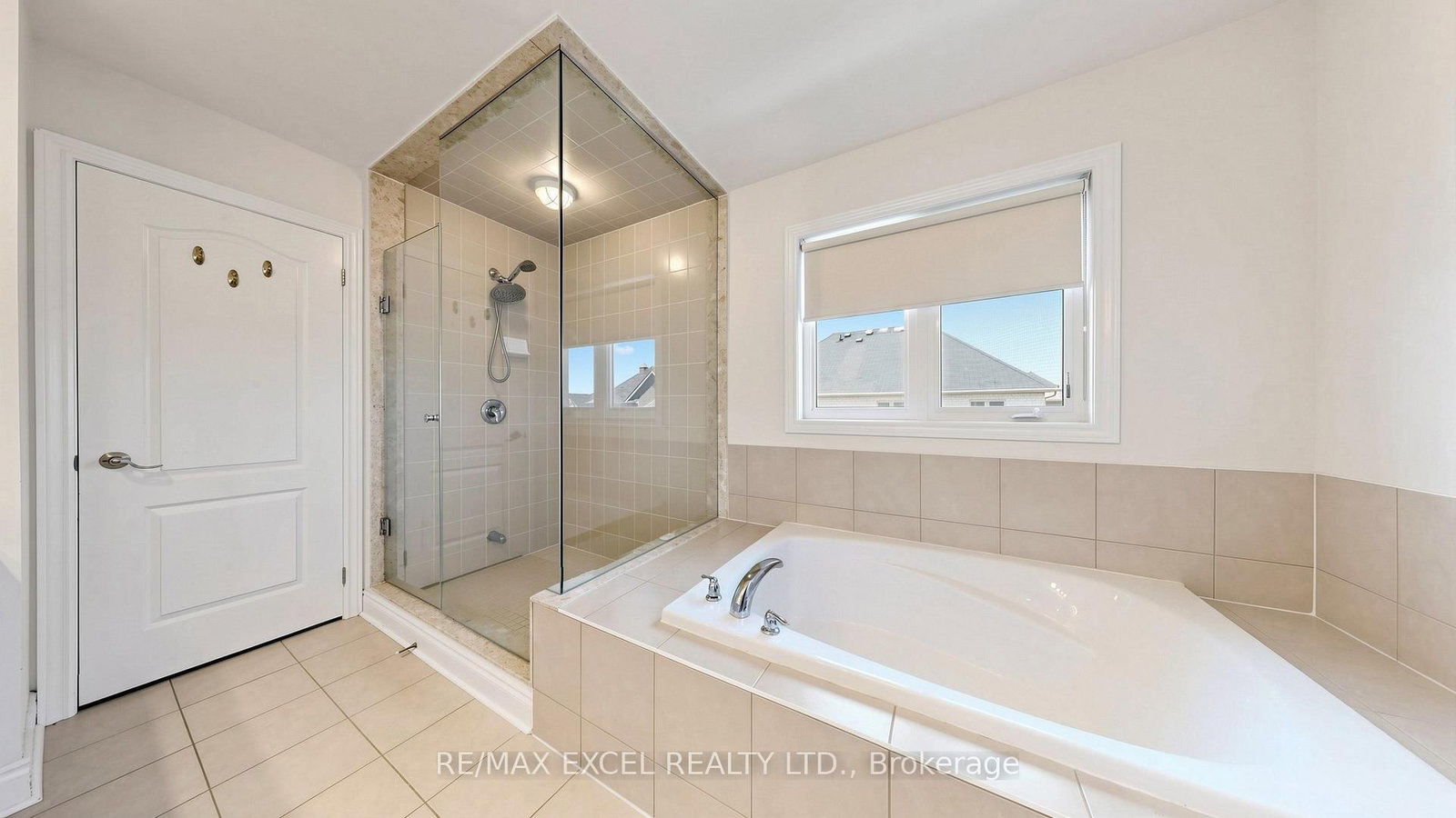 1062 Blackhall Crescent • Newmarket, ON photo 33
