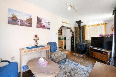 101 Dunkirk Avenue • Georgina, ON photo 8