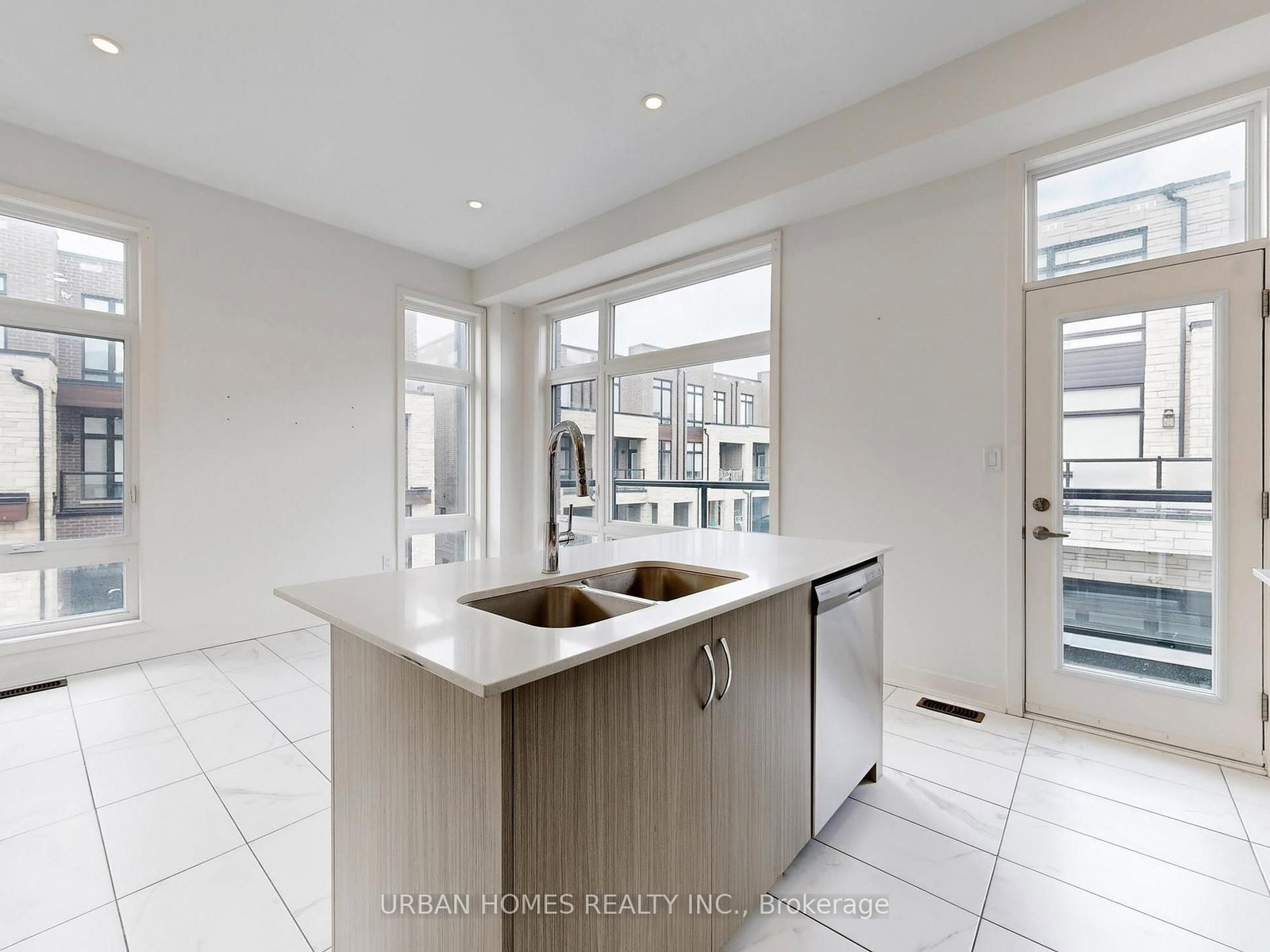 41 Gerussi Street • Vaughan, ON photo 17