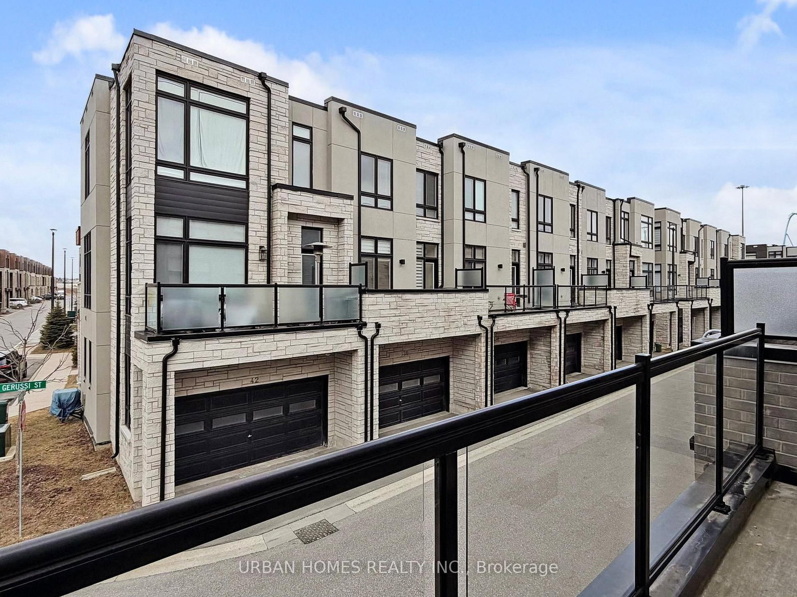 41 Gerussi Street • Vaughan, ON photo 36