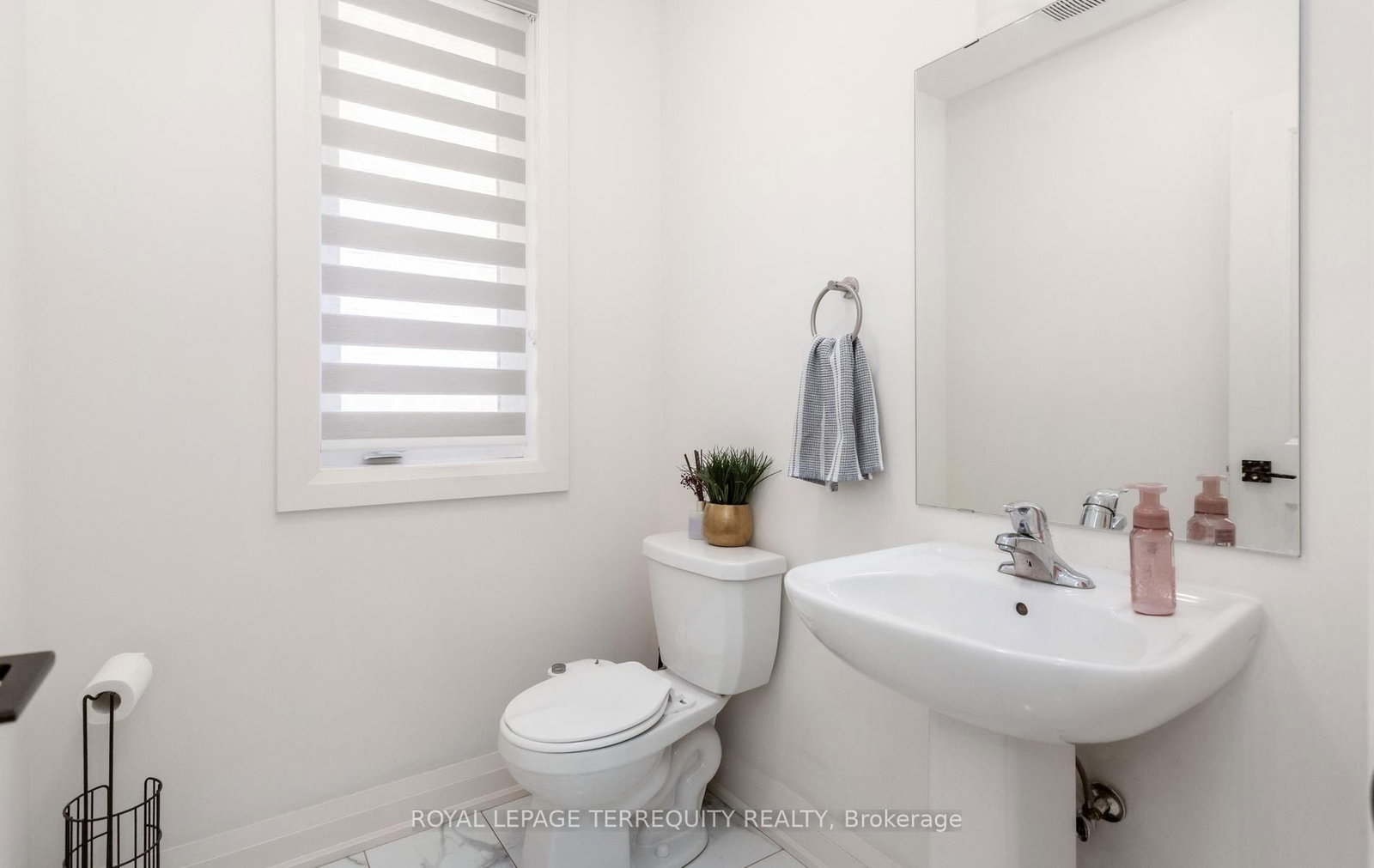 242 Factor Street • Vaughan, ON photo 19