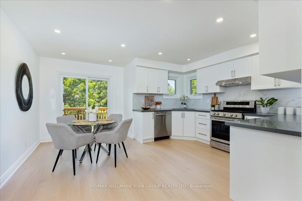 14 Aynsley Place • Georgina, ON photo 13