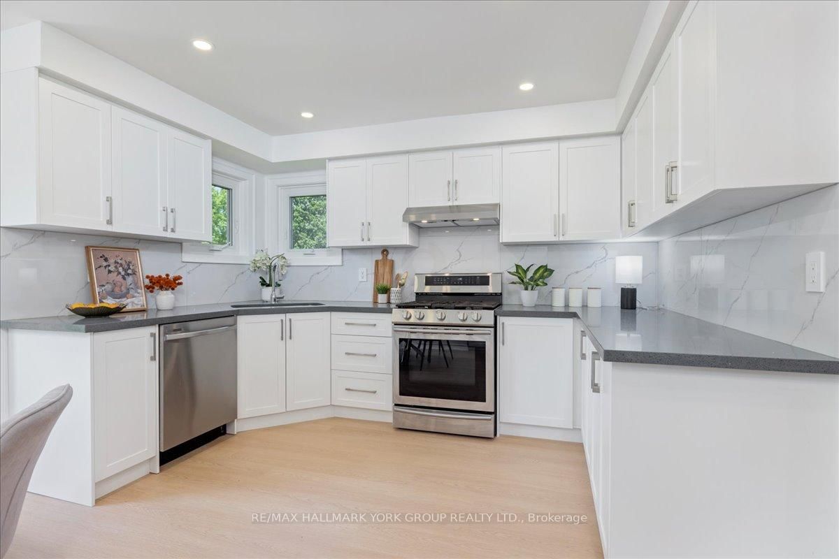 14 Aynsley Place • Georgina, ON photo 14