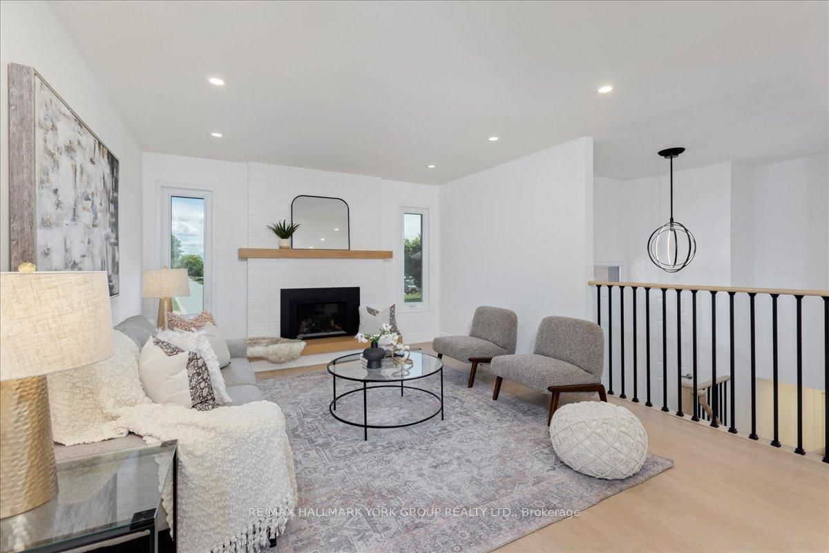 14 Aynsley Place • Georgina, ON photo 8