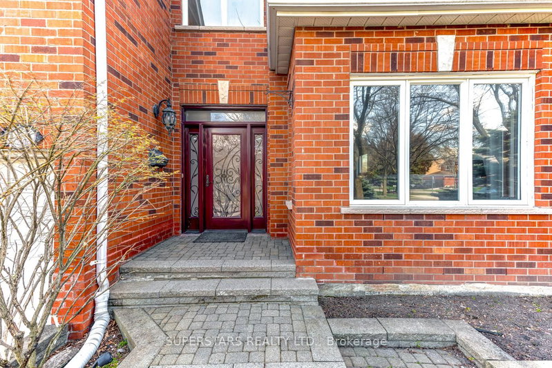105 Mcclellan Way