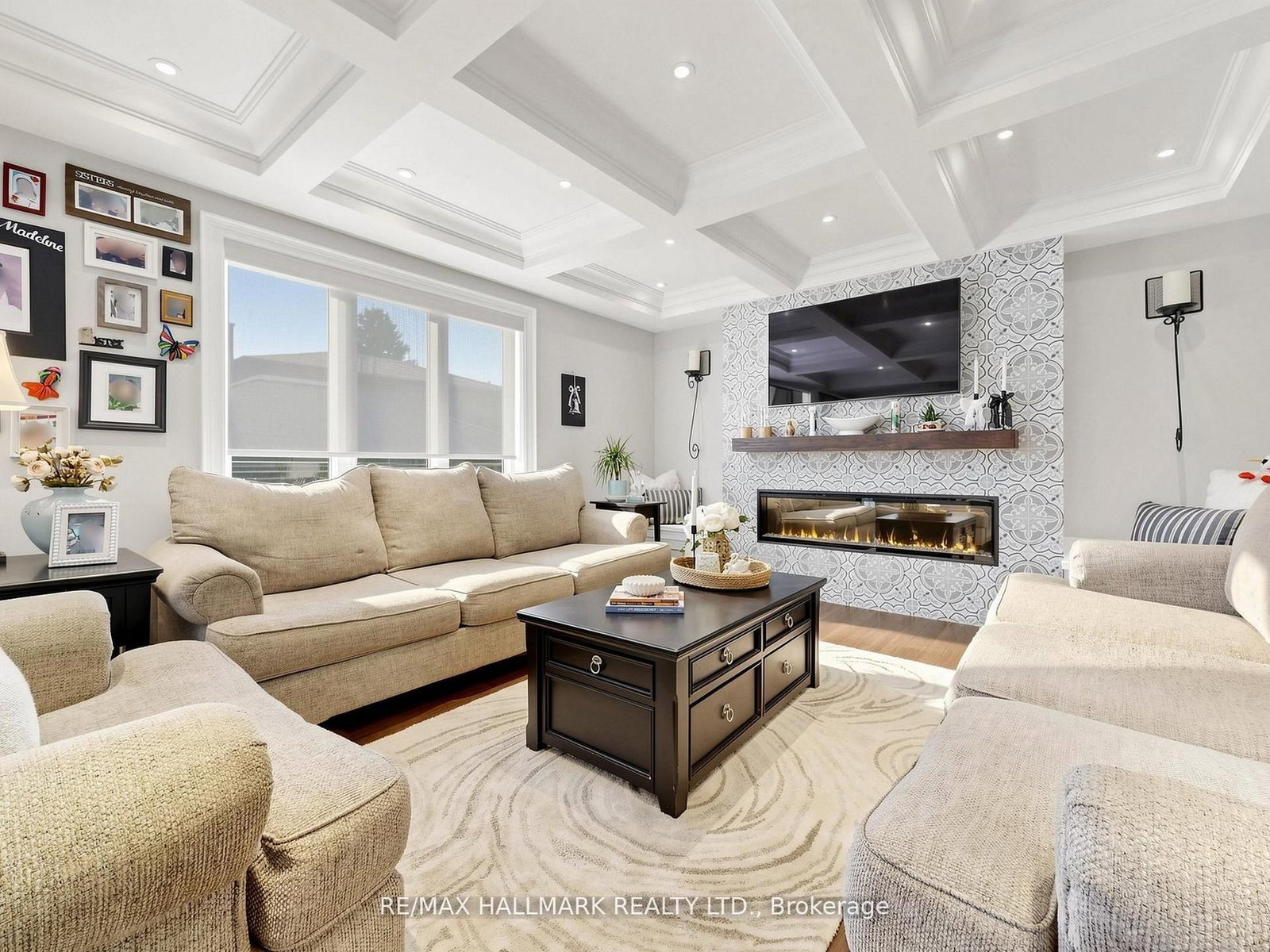 98 Arrowhead Drive • Vaughan, ON photo 9