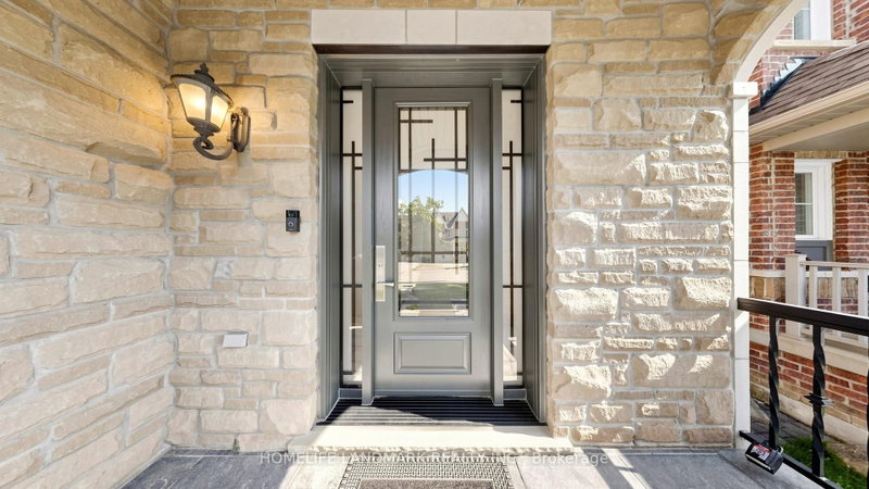 81 Prince Of Wales Drive