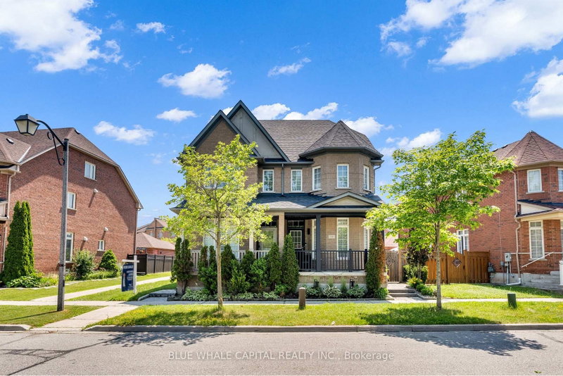 35 Rainbow Valley Crescent, Markham
