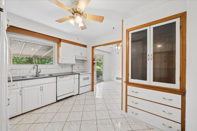 18 Garrett Drive — photo 6