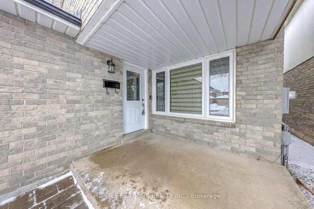 Main & 2nd Floor - 56 Gray Crescent