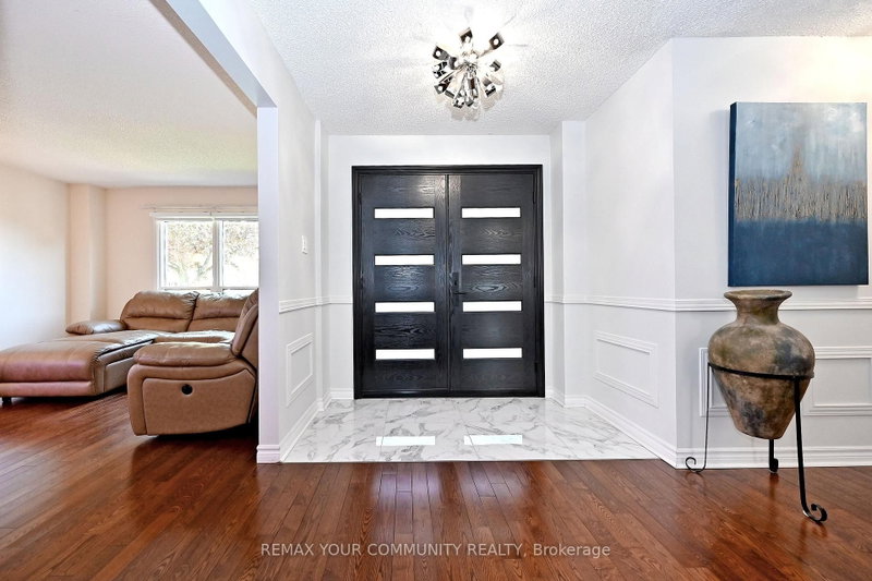 48 Haskell Crescent