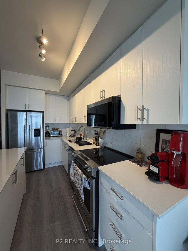 1816 - 8960 Jane Street