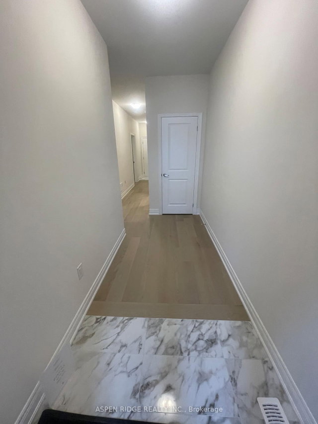 537 Vine Cliff Boulevard
