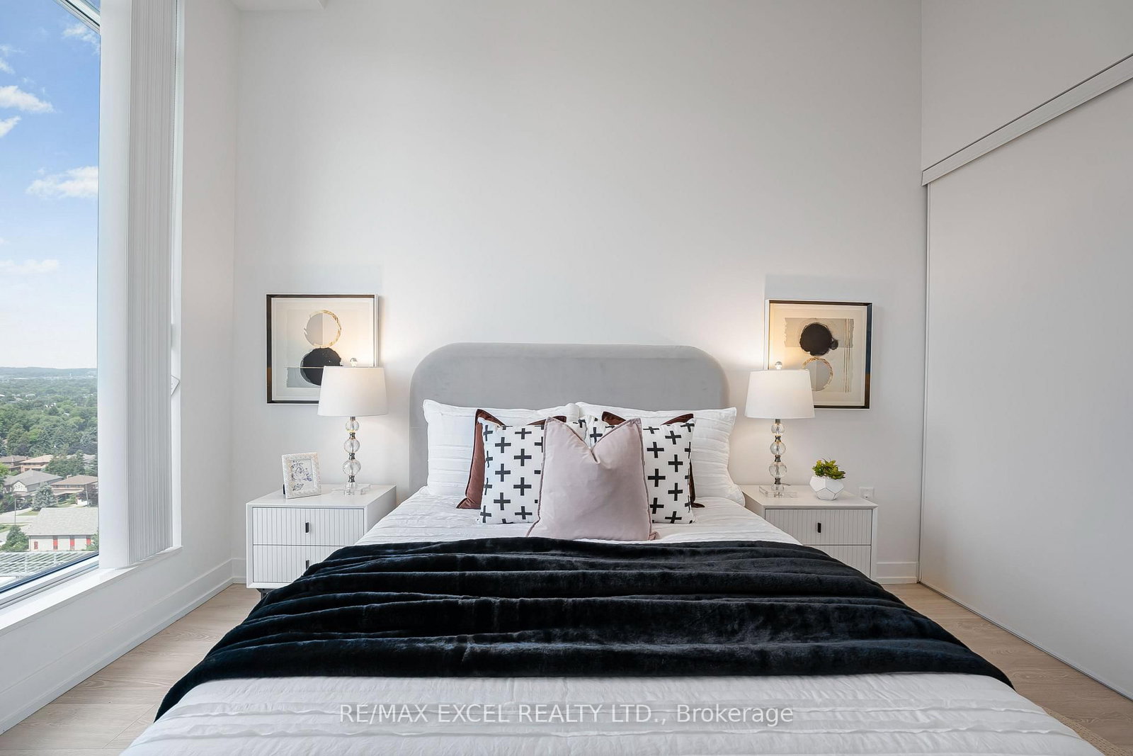 8868 Yonge Street • #1801 • Richmond Hill, ON photo 11