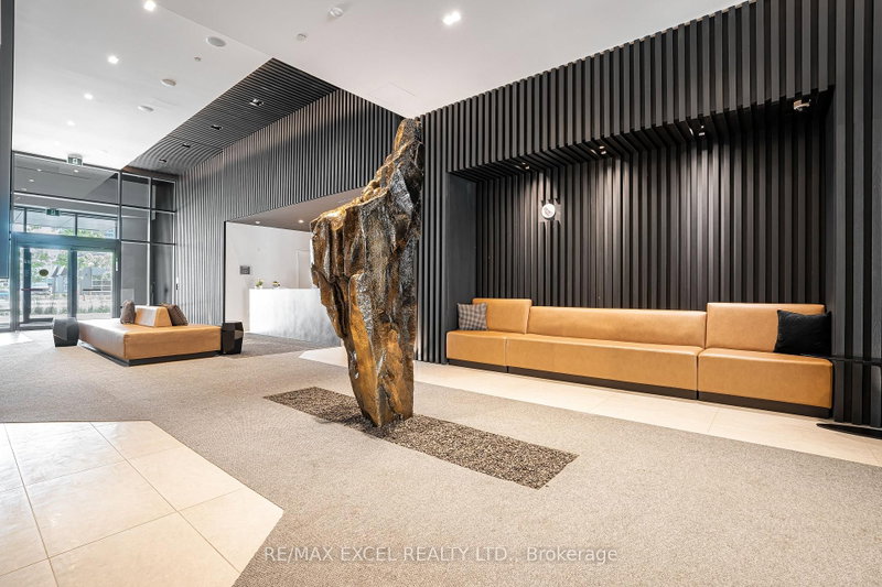 1801 - 8868 Yonge Street