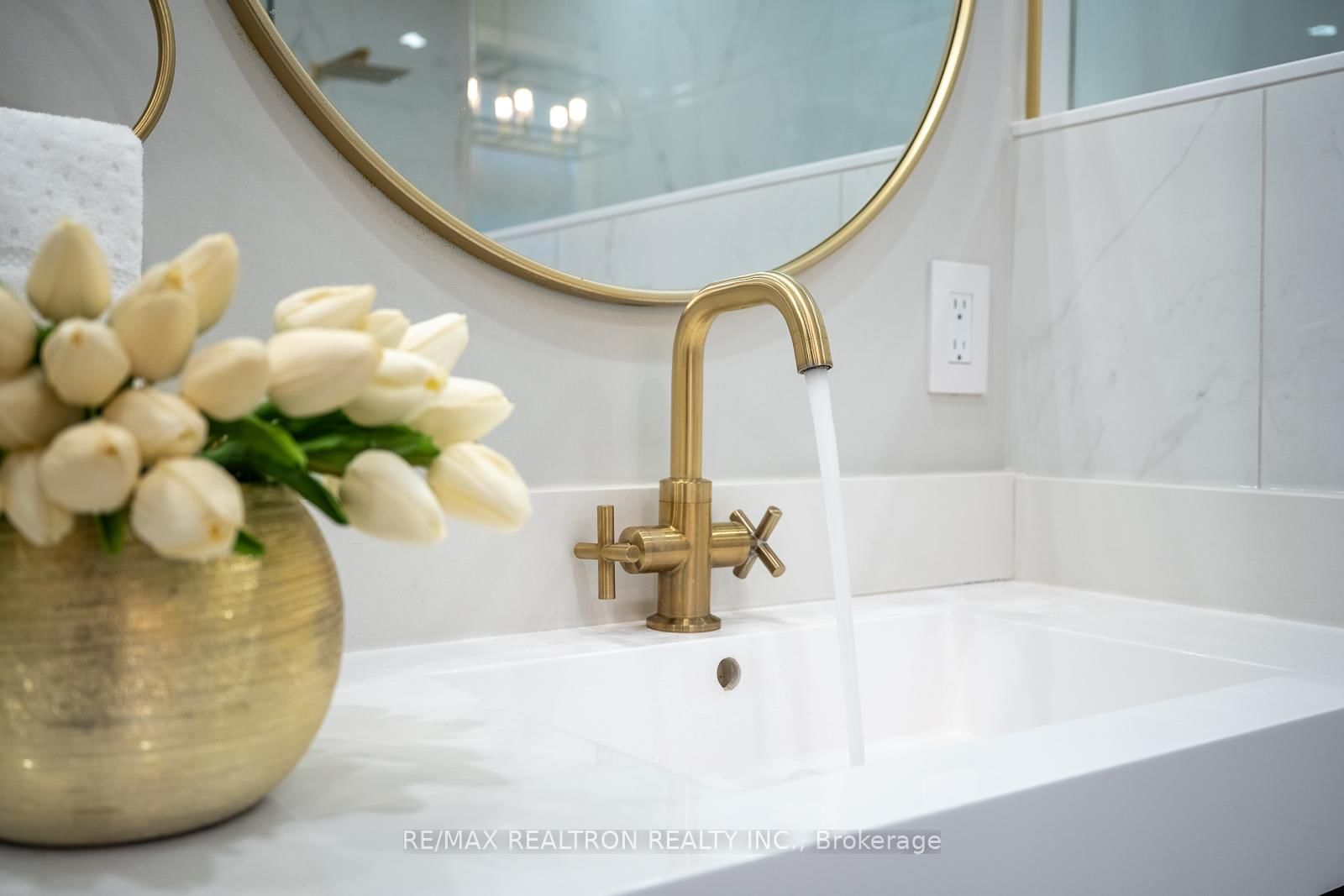 70 Collins Crescent • Aurora, ON photo 21