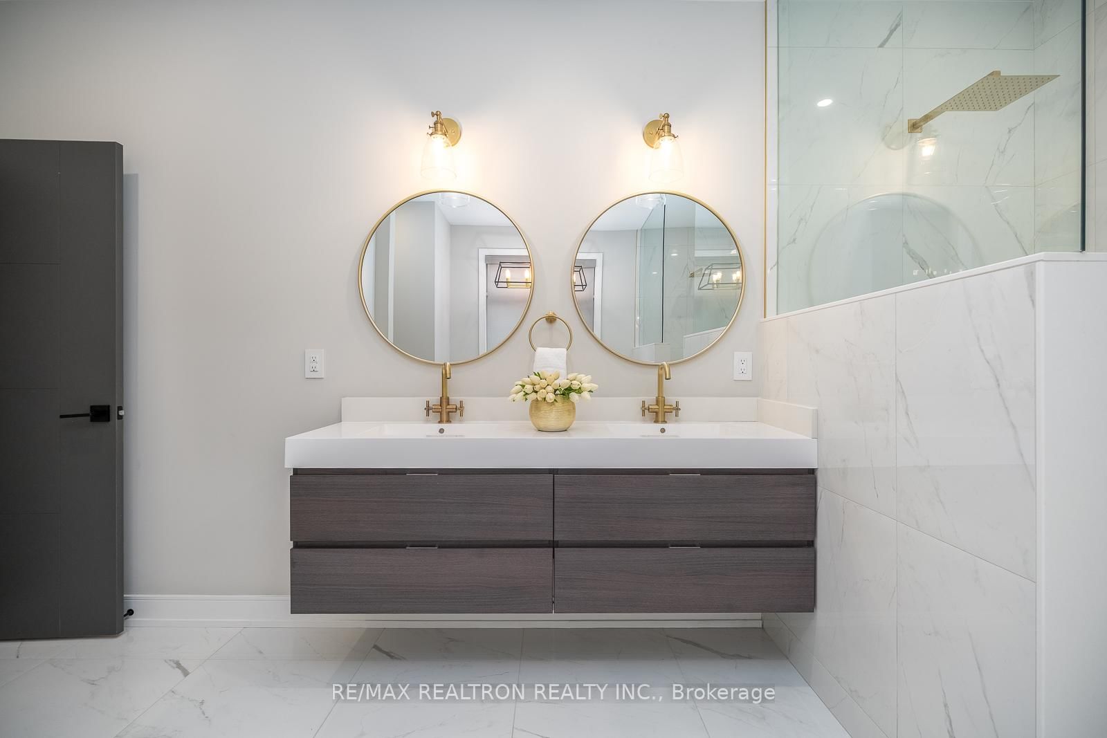 70 Collins Crescent • Aurora, ON photo 23
