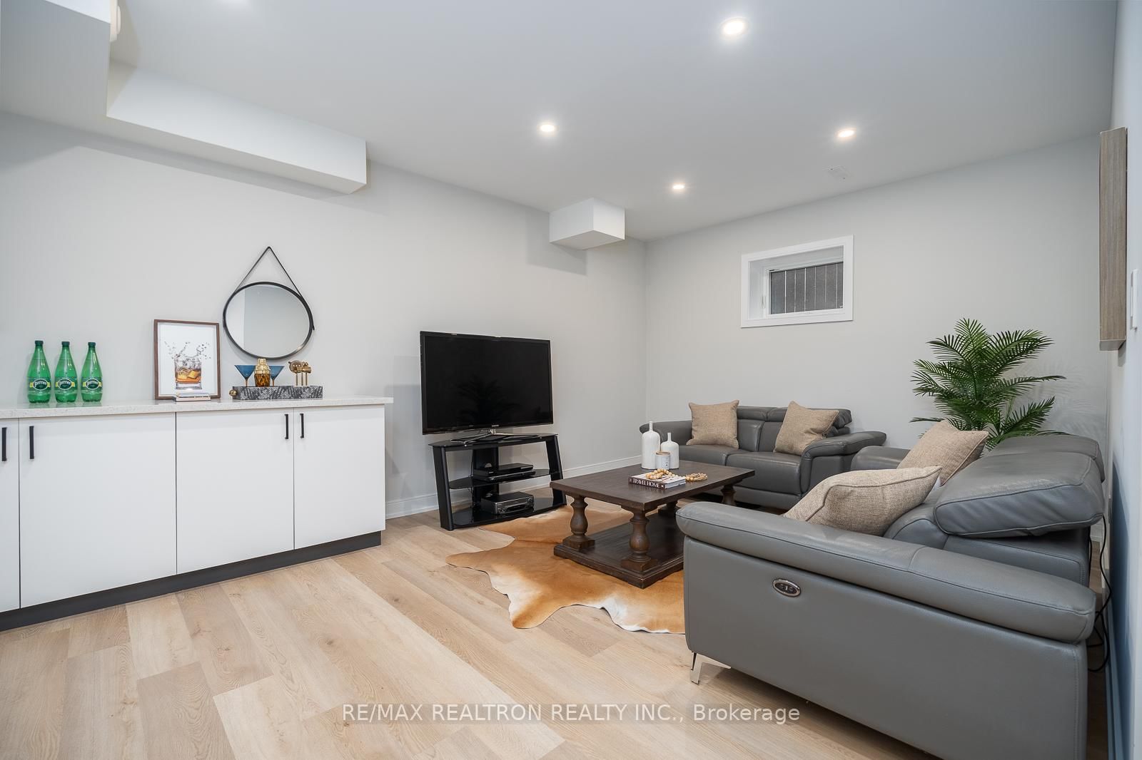 70 Collins Crescent • Aurora, ON photo 38