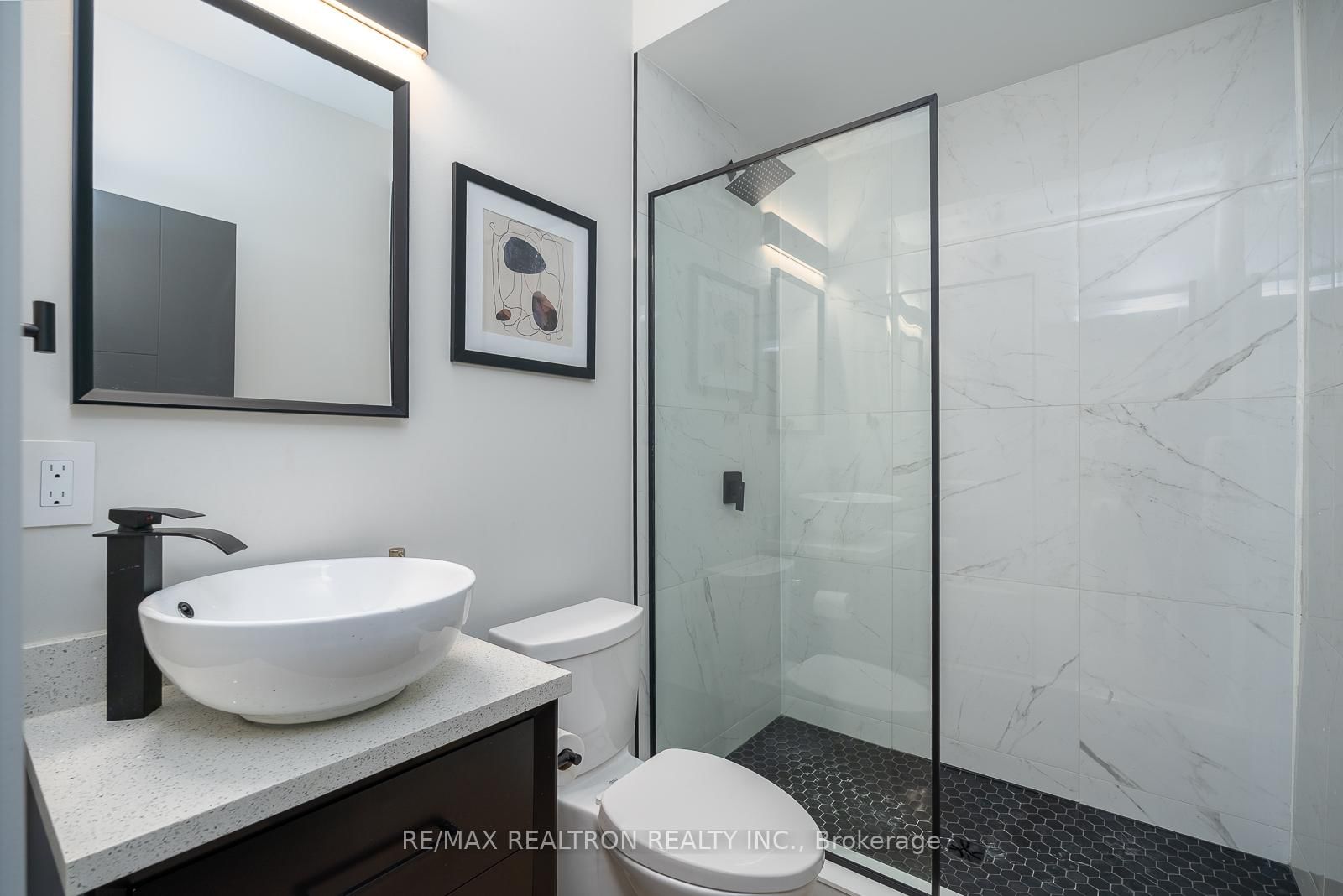70 Collins Crescent • Aurora, ON photo 44