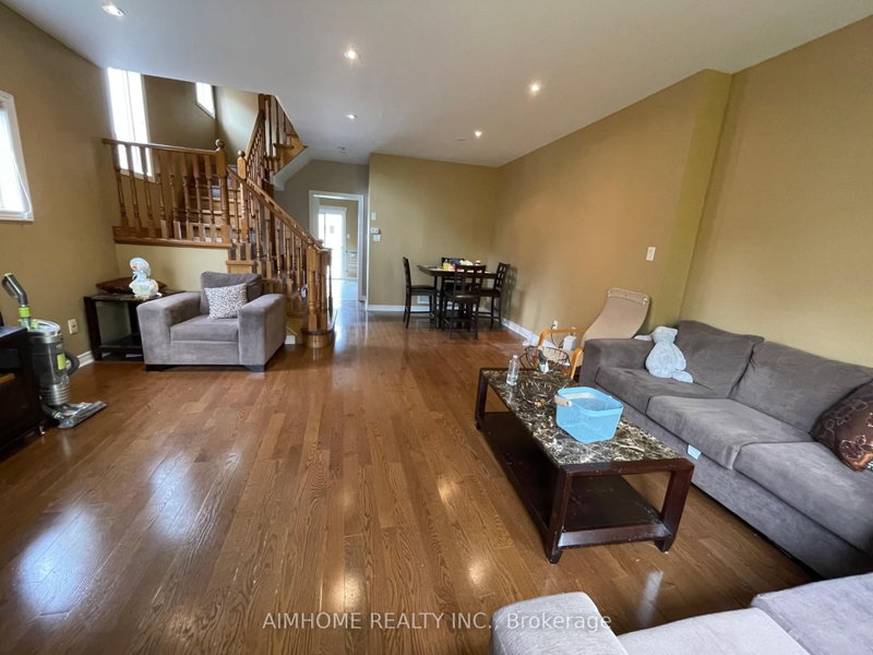 75 Leitchcroft Crescent
