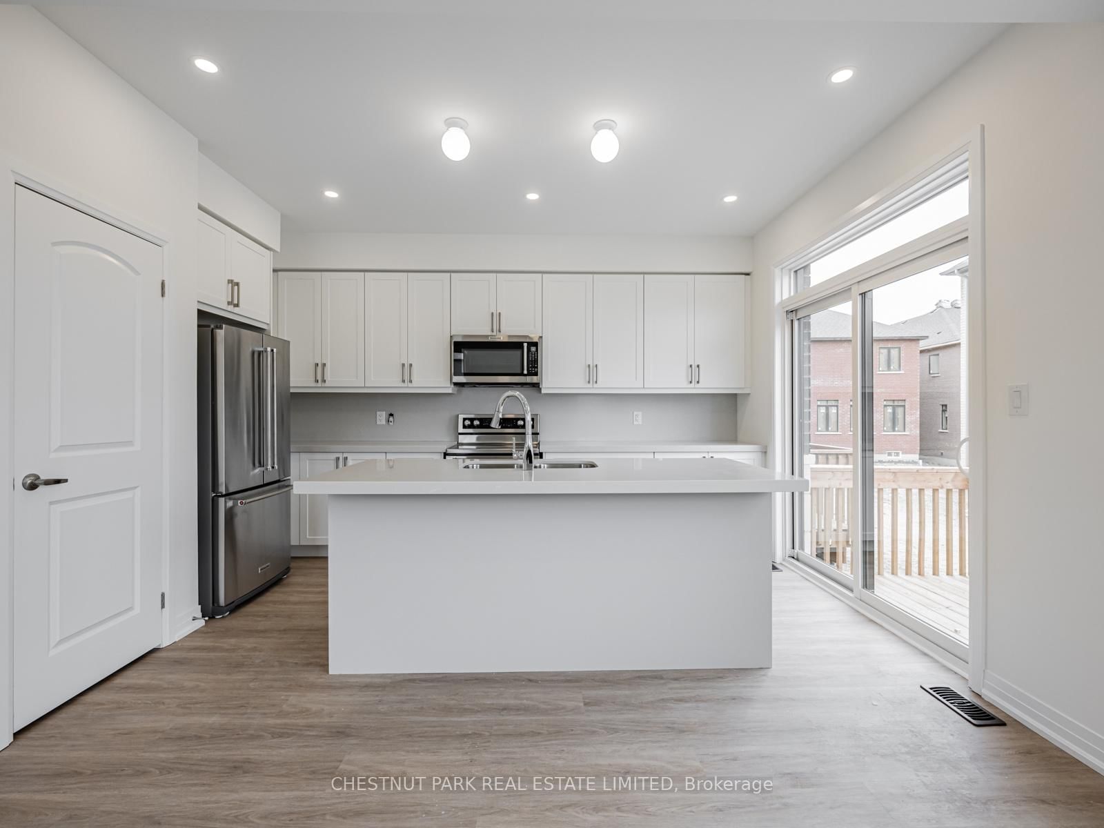 41 Robert Eaton Avenue • Markham, ON photo 12