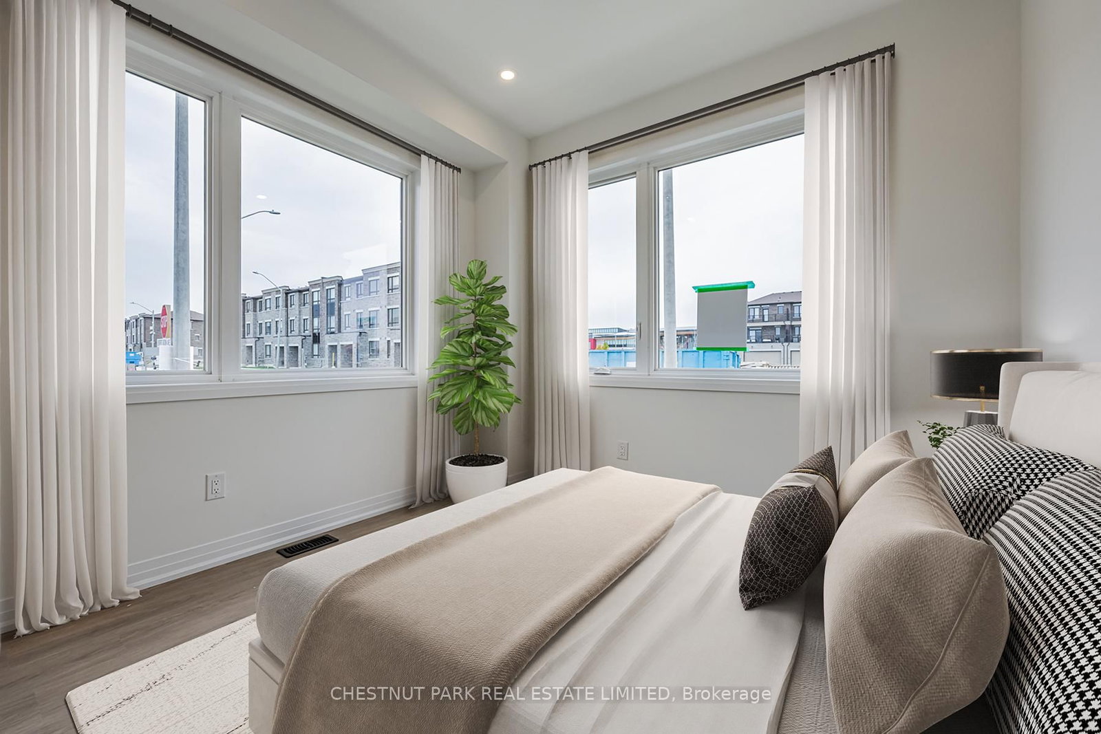 41 Robert Eaton Avenue • Markham, ON photo 18