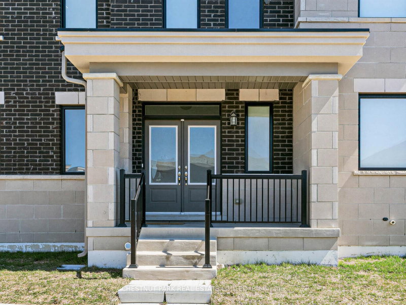 41 Robert Eaton Avenue