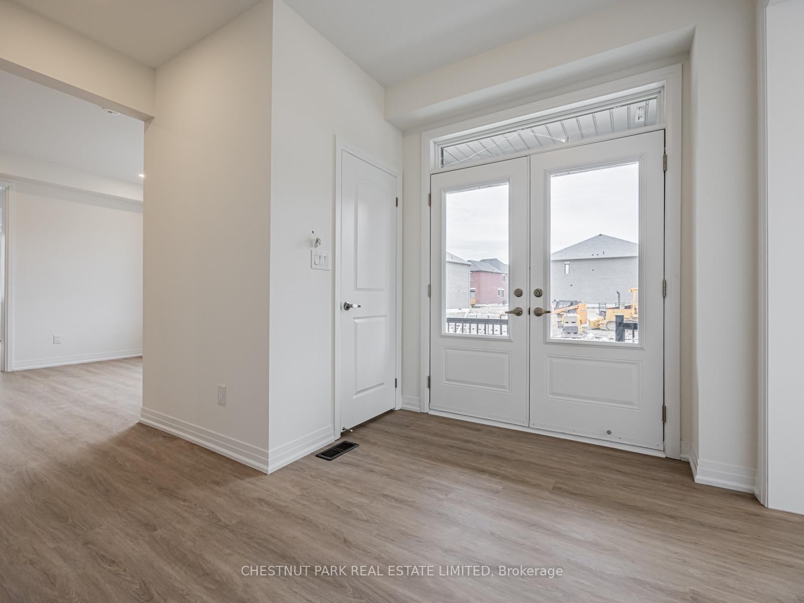 41 Robert Eaton Avenue • Markham, ON photo 3