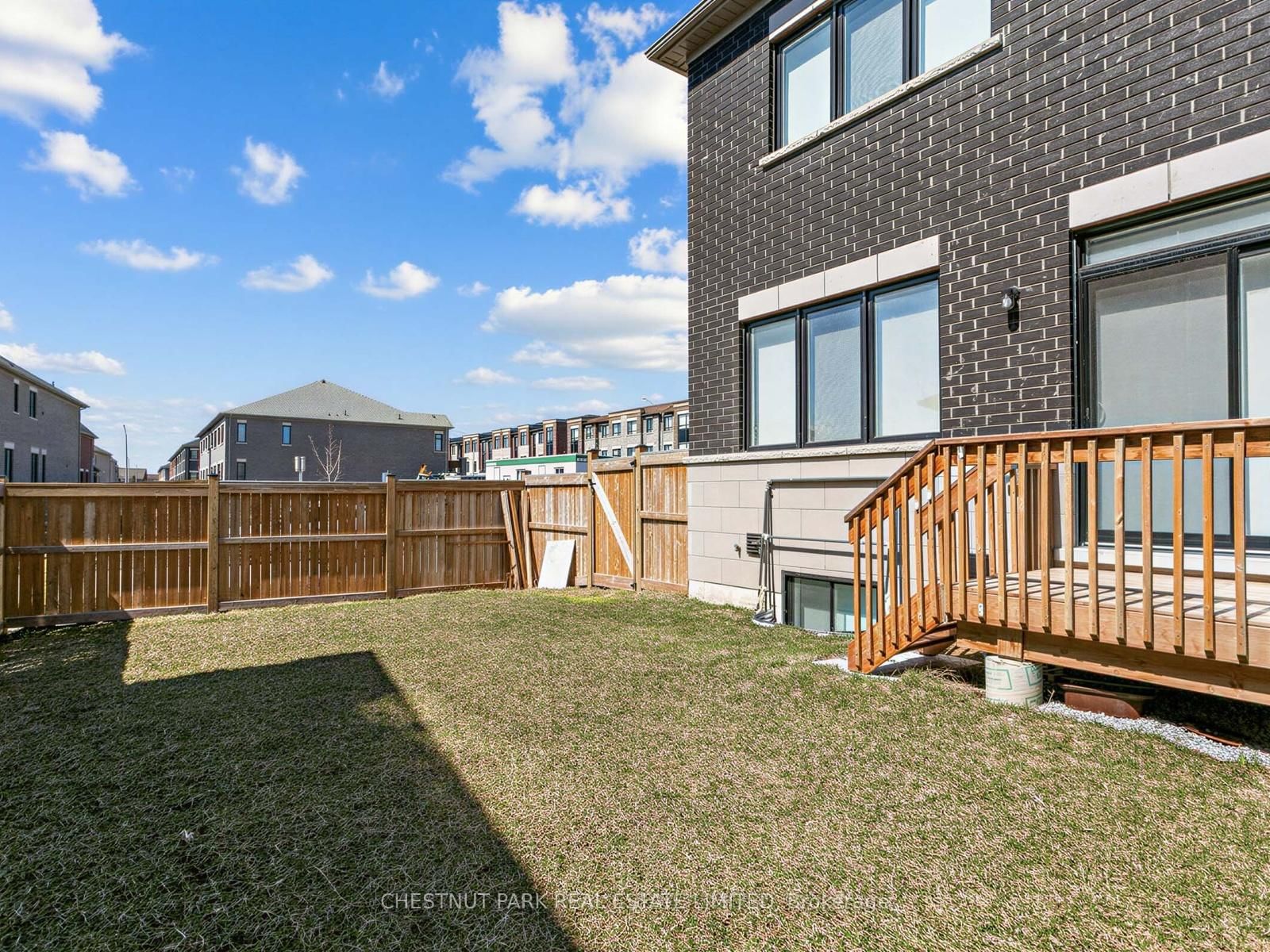 41 Robert Eaton Avenue • Markham, ON photo 38