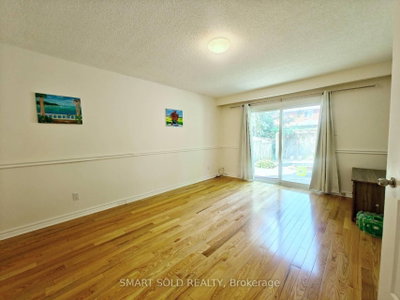 67 Emmeloord Crescent — photo 5