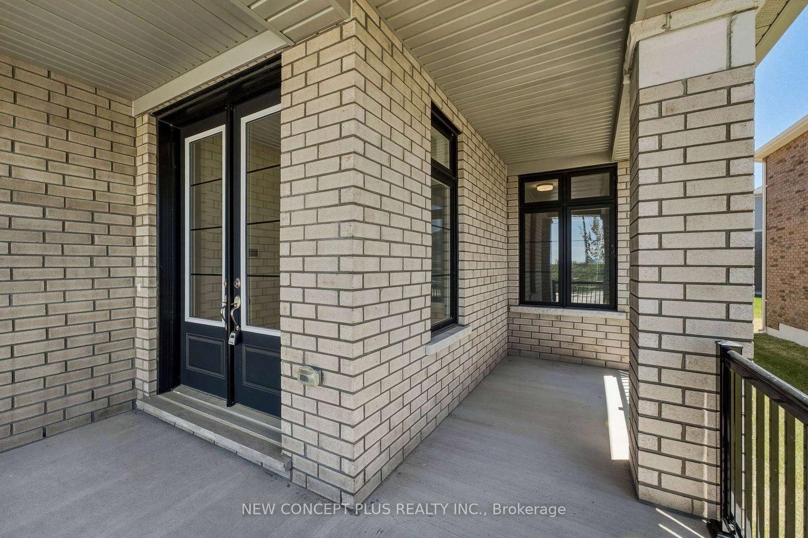 76 Bluebird Avenue • Adjala-Tosorontio, ON photo 3