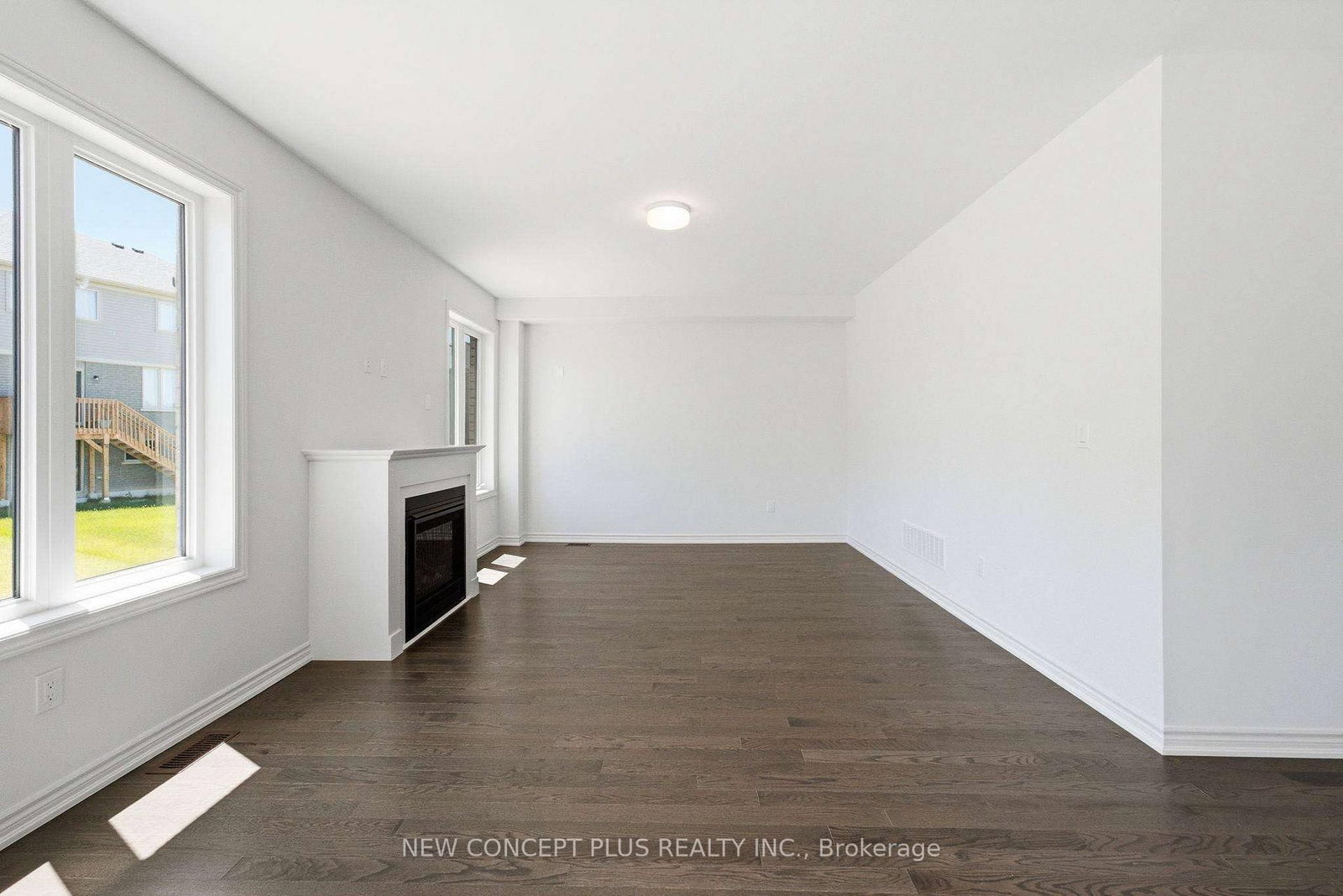 76 Bluebird Avenue • Adjala-Tosorontio, ON photo 4