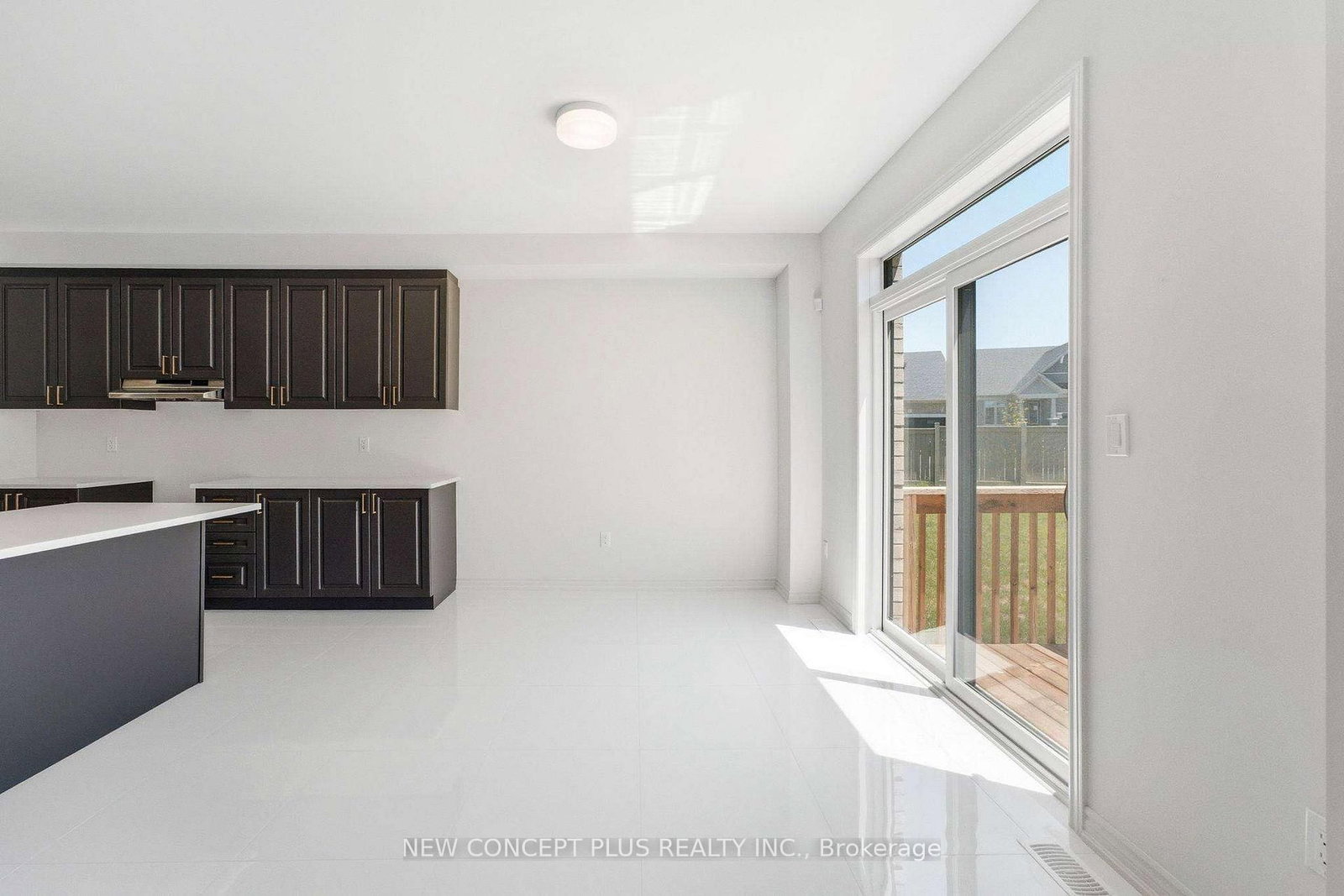 76 Bluebird Avenue • Adjala-Tosorontio, ON photo 9