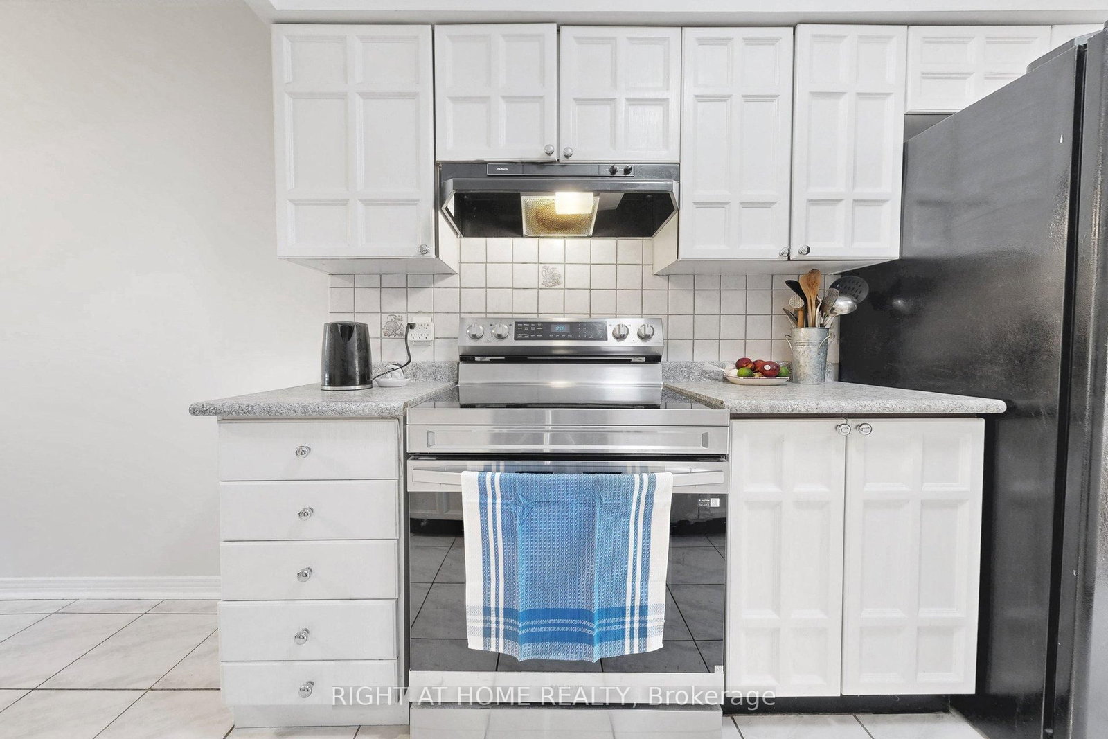 103 Heatherton Way • Vaughan, ON photo 11