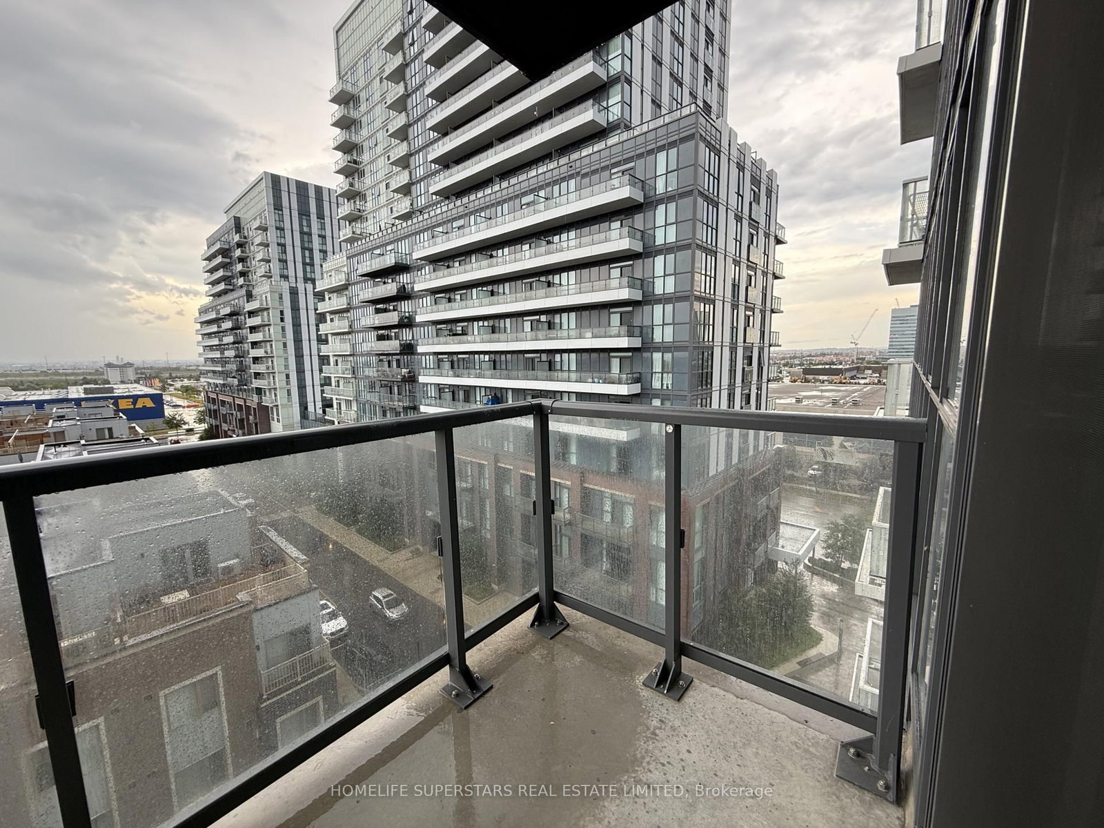 60 Honeycrisp Crescent • #706 • Vaughan, ON photo 11