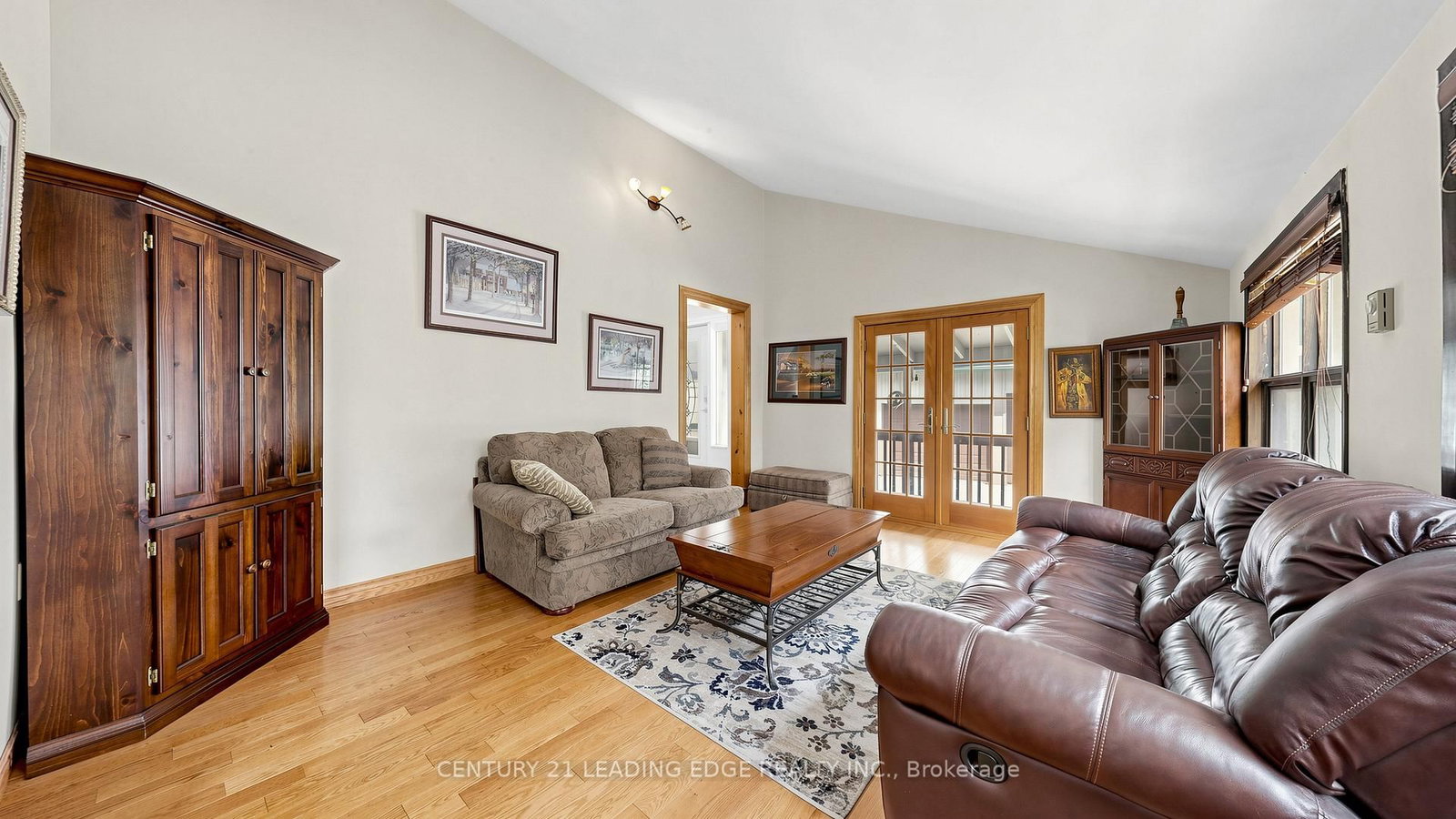 6466 Old Homestead Road • Georgina, ON photo 5