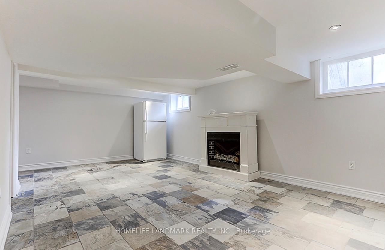 115 Crosby Avenue • Richmond Hill, ON photo 48