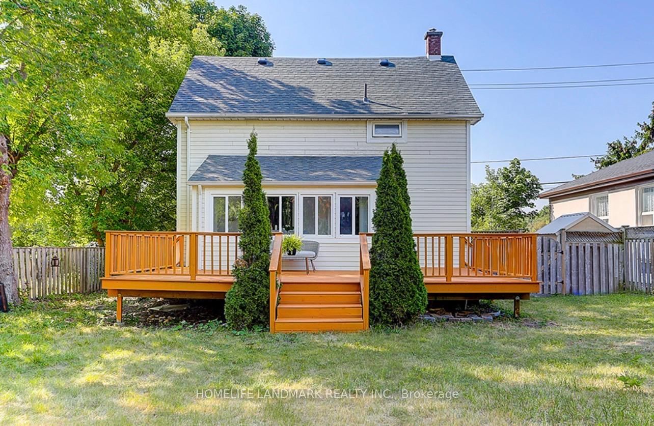 115 Crosby Avenue • Richmond Hill, ON photo 7