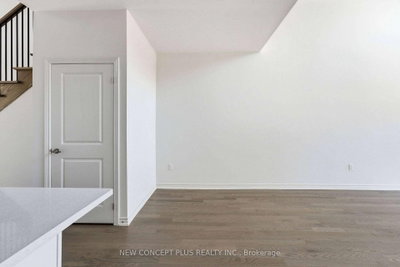 11 Bayberry Drive • Adjala-Tosorontio, ON photo 7