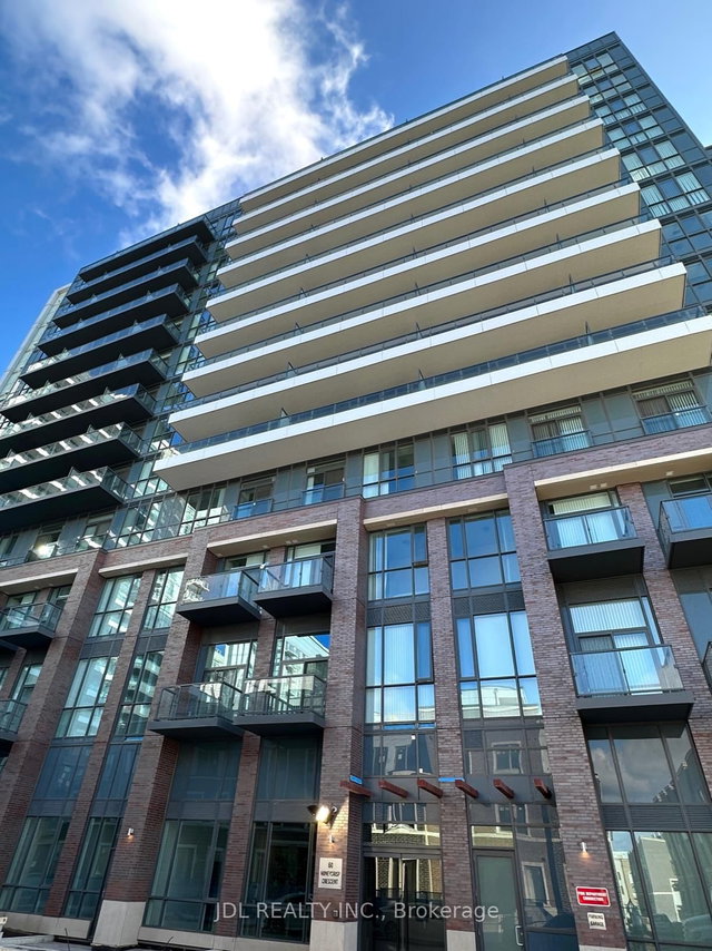 515 - 60 Honeycrisp Crescent