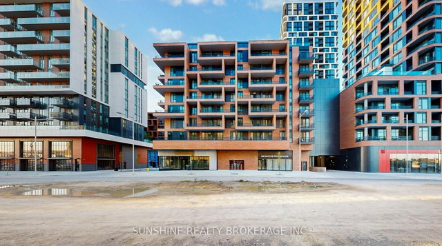 311 - 38 Simcoe Promenade