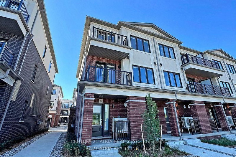 home for lease on 52 Matawin Lane