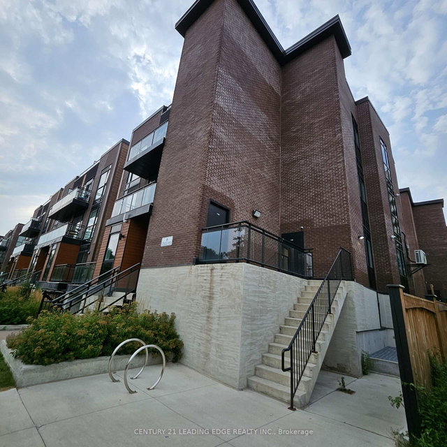 603 - 18 Coles Avenue