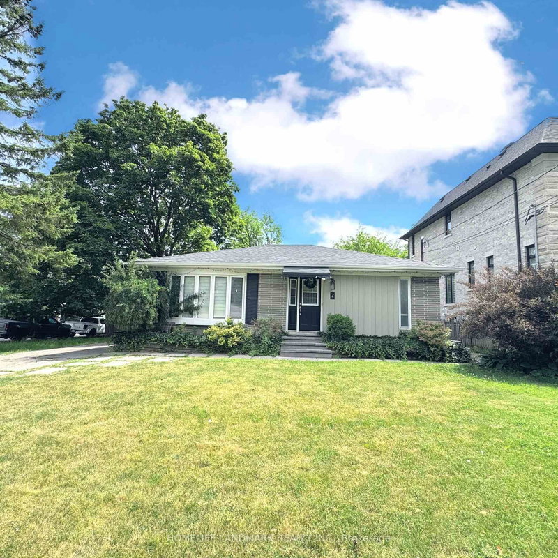 home for lease on 7 Talisman Crescent