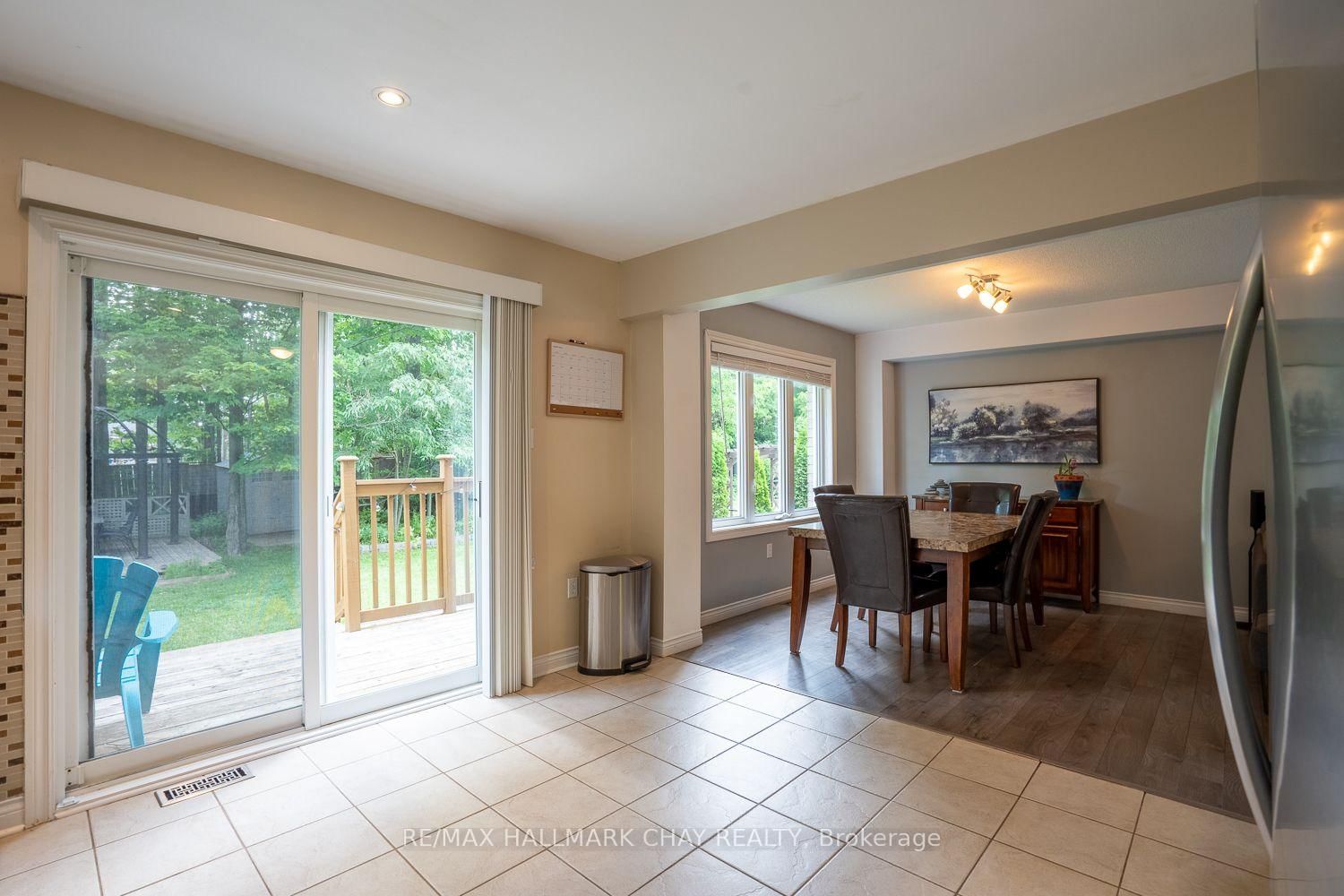 23 Burbank Circle • Adjala-Tosorontio, ON photo 19