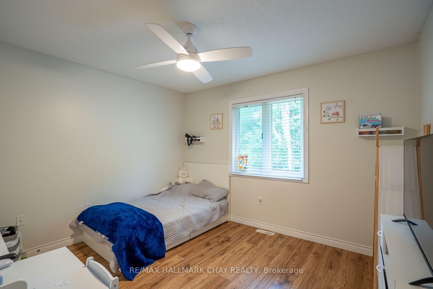 23 Burbank Circle • Adjala-Tosorontio, ON photo 25