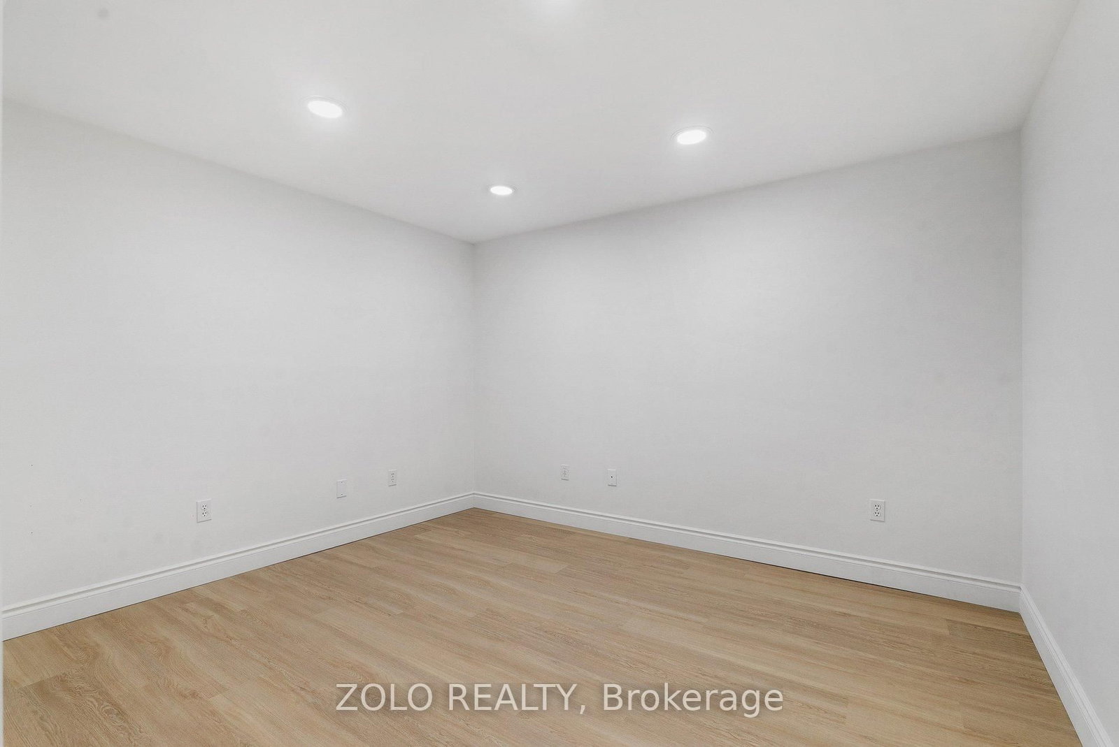 272 Elman Crescent • Newmarket, ON photo 37