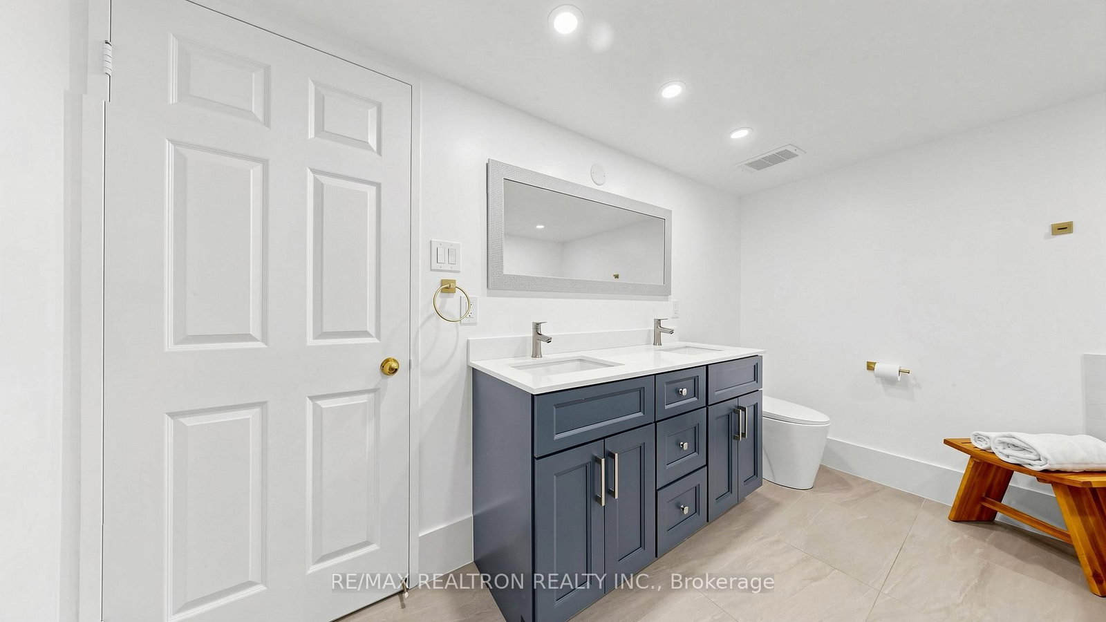 14924 Yonge Street • #521 • Aurora, ON photo 18
