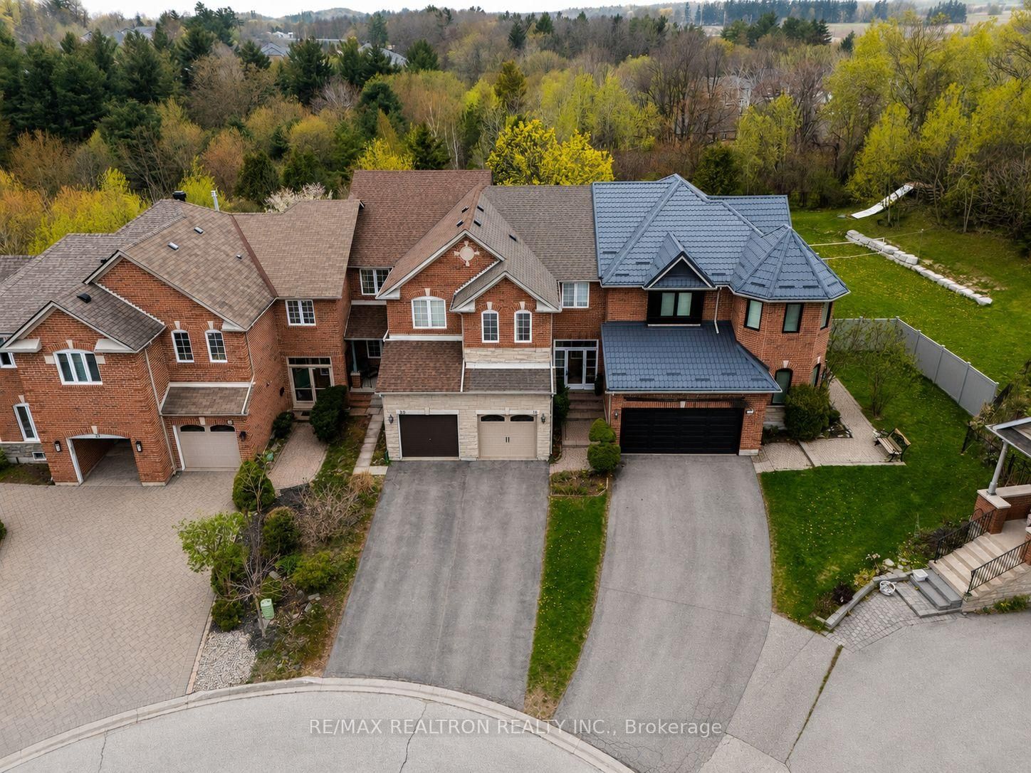36 Edgemont Court • Richmond Hill, ON photo 27