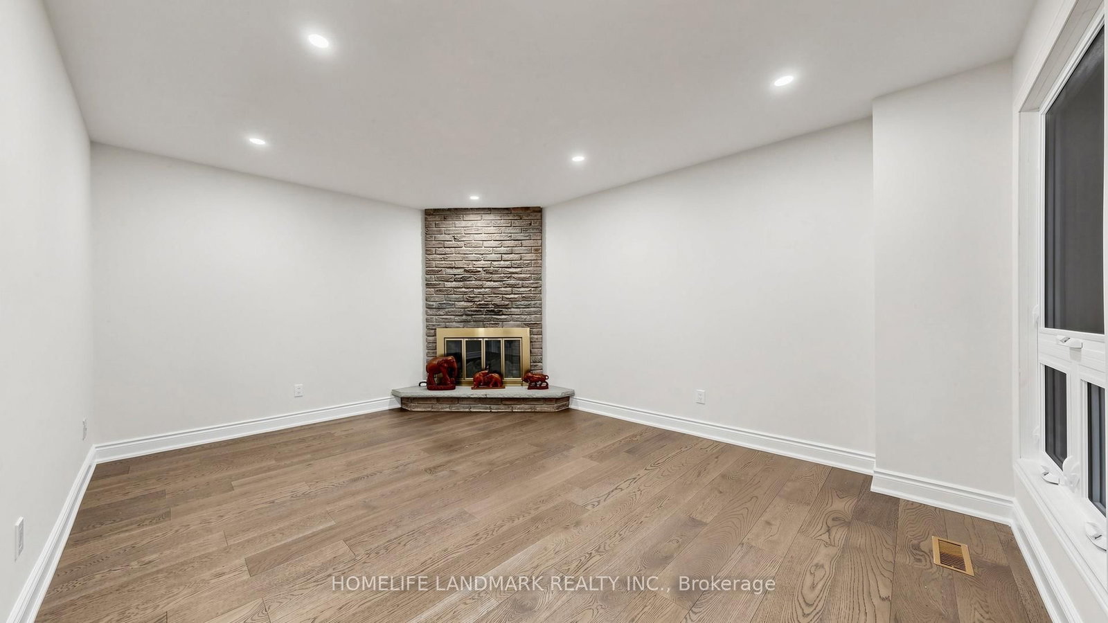 31 Fullerton Crescent • Markham, ON photo 13